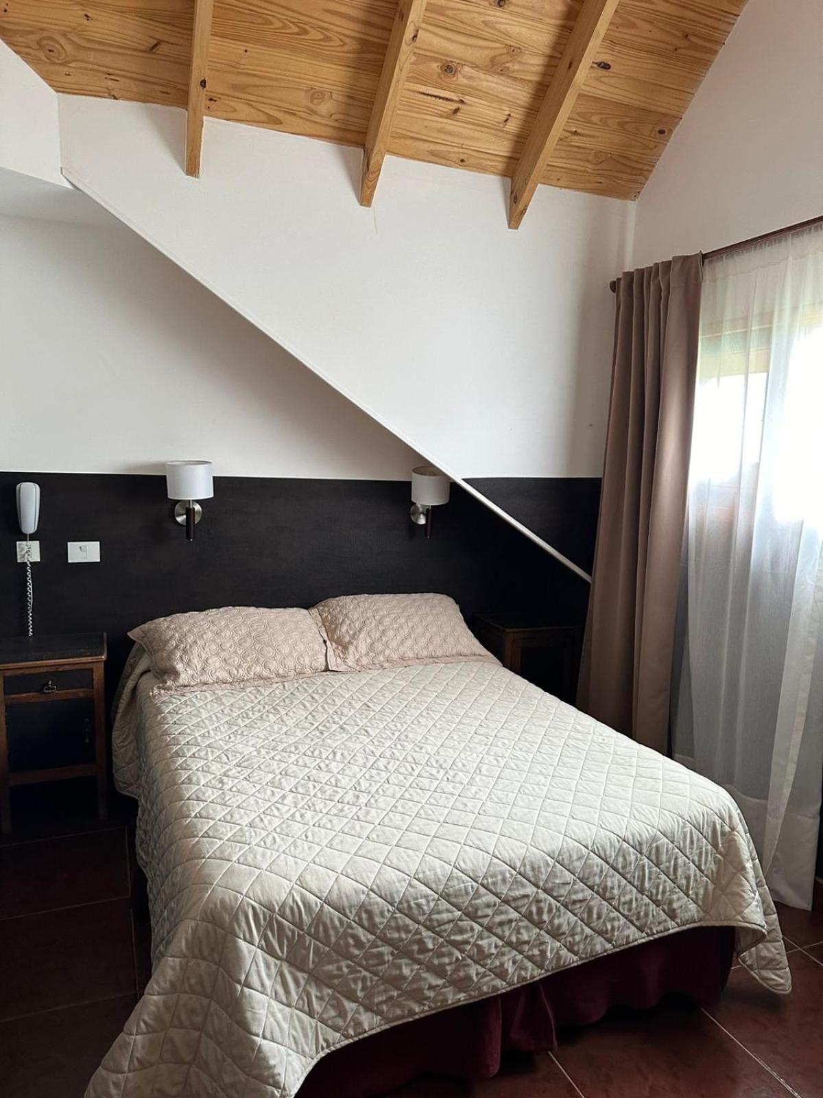 Meulen Hosteria Y Apart 엘 칼라파테 외부 사진
